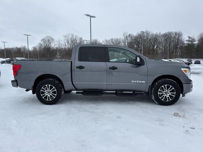 2024 Nissan Titan SV