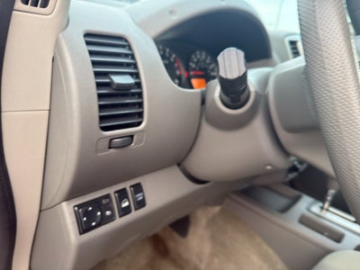 2015 Nissan Frontier SV