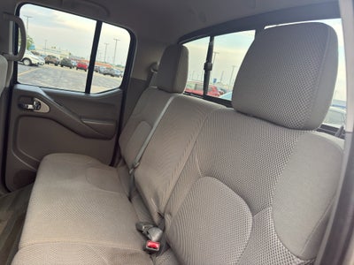 2015 Nissan Frontier SV
