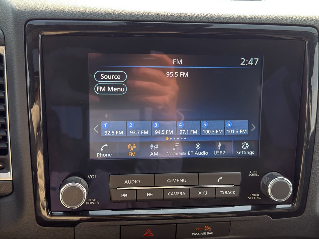2023 Nissan Frontier SV