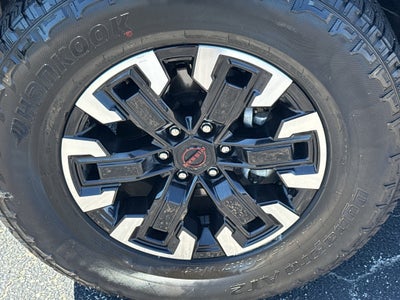 2023 Nissan Frontier Crew Cab PRO-4X 4x4