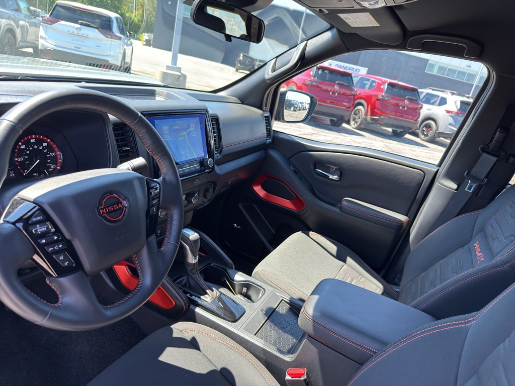 2023 Nissan Frontier Crew Cab PRO-4X 4x4