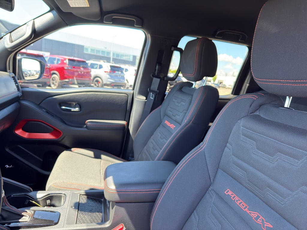 2023 Nissan Frontier Crew Cab PRO-4X 4x4