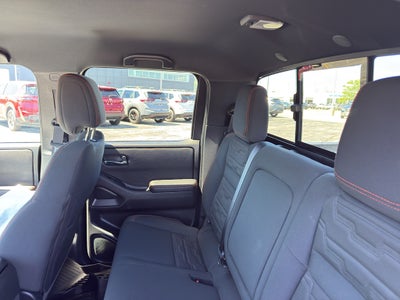 2023 Nissan Frontier Crew Cab PRO-4X 4x4