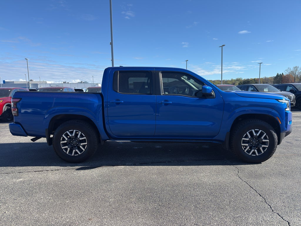 2024 Nissan Frontier Crew Cab SL 4x4