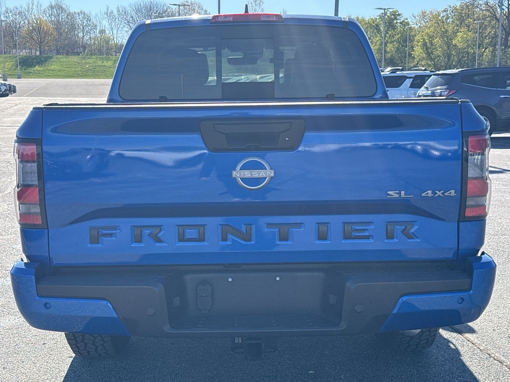 2024 Nissan Frontier Crew Cab SL 4x4