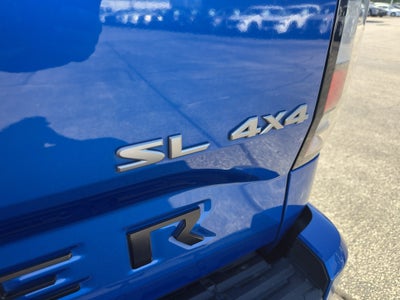 2024 Nissan Frontier Crew Cab SL 4x4