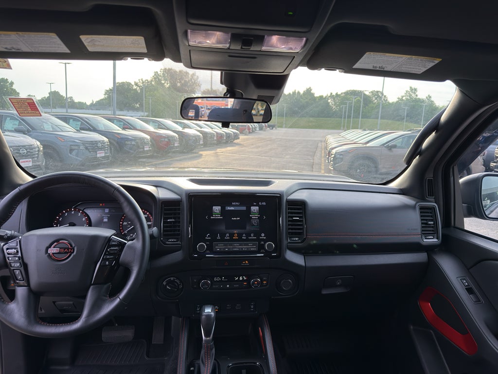 2023 Nissan Frontier Crew Cab PRO-4X 4x4