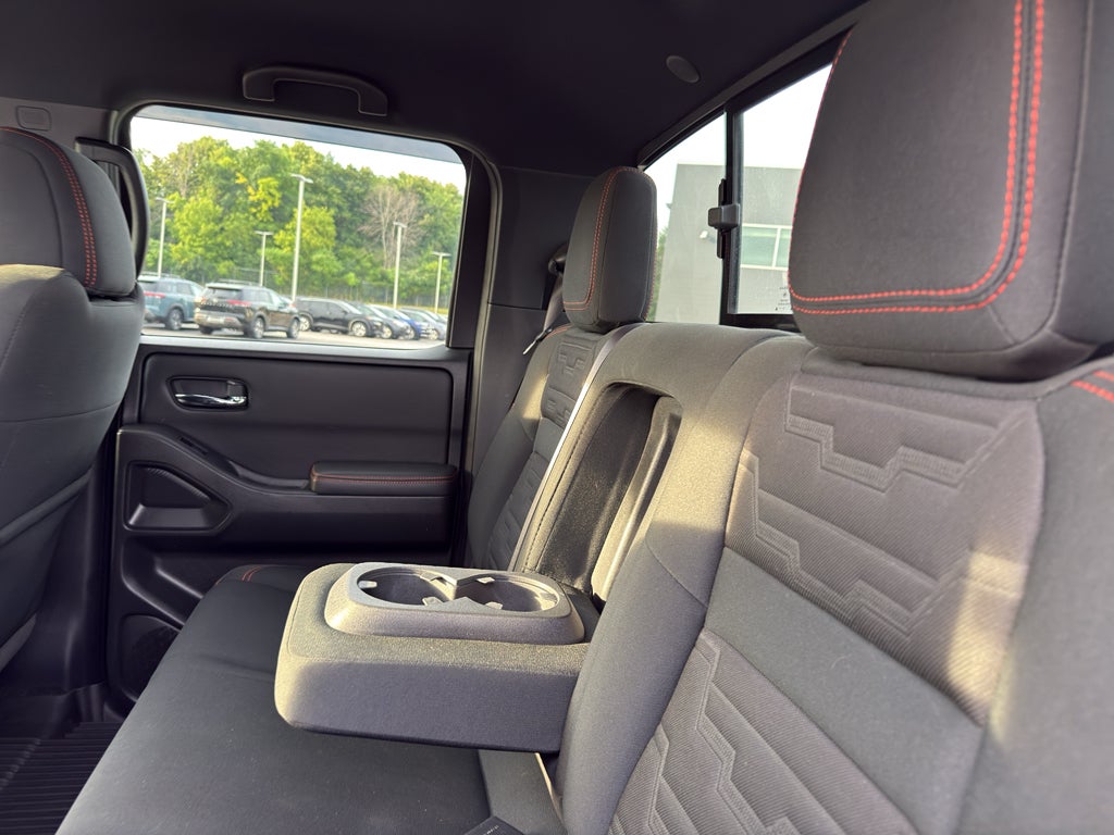 2023 Nissan Frontier Crew Cab PRO-4X 4x4