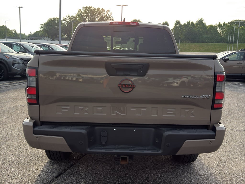 2023 Nissan Frontier Crew Cab PRO-4X 4x4