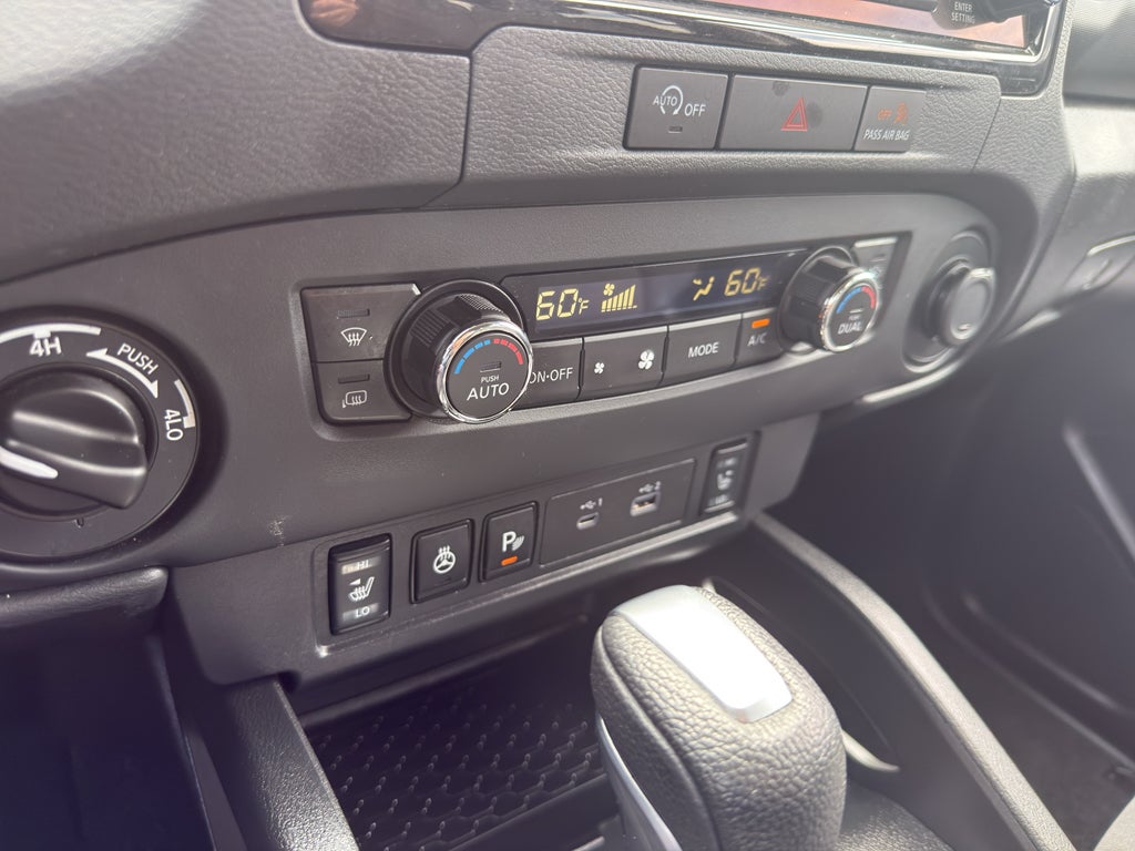 2023 Nissan Frontier Crew Cab SV 4x4