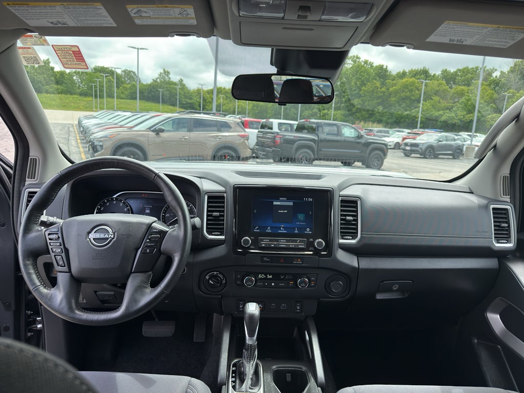 2023 Nissan Frontier Crew Cab SV 4x4