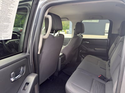 2023 Nissan Frontier Crew Cab SV 4x4