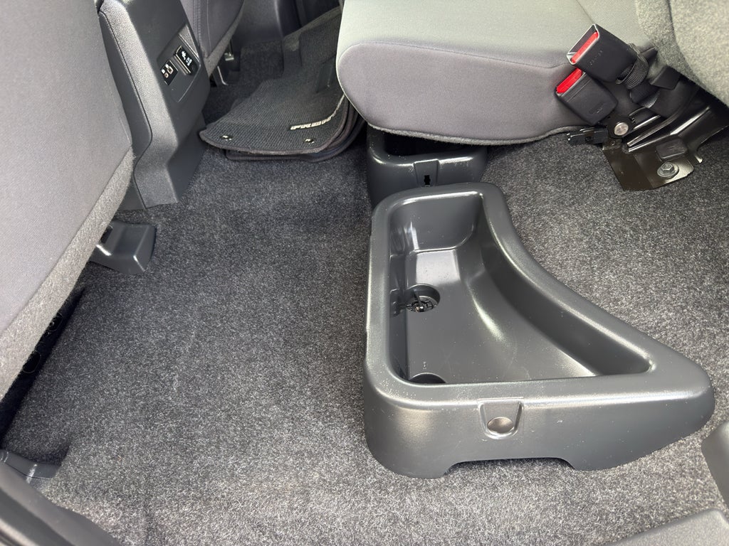 2023 Nissan Frontier Crew Cab SV 4x4