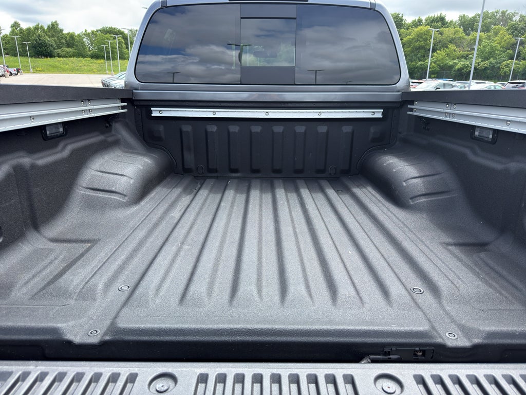 2023 Nissan Frontier Crew Cab SV 4x4