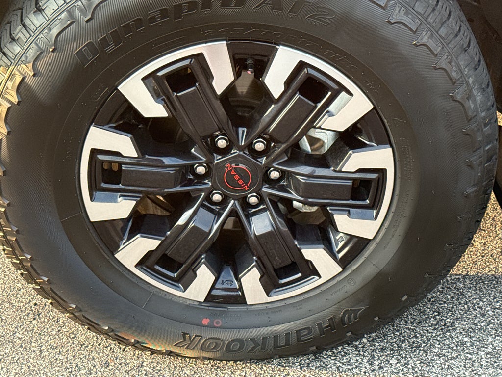 2024 Nissan Frontier Crew Cab PRO-4X 4x4