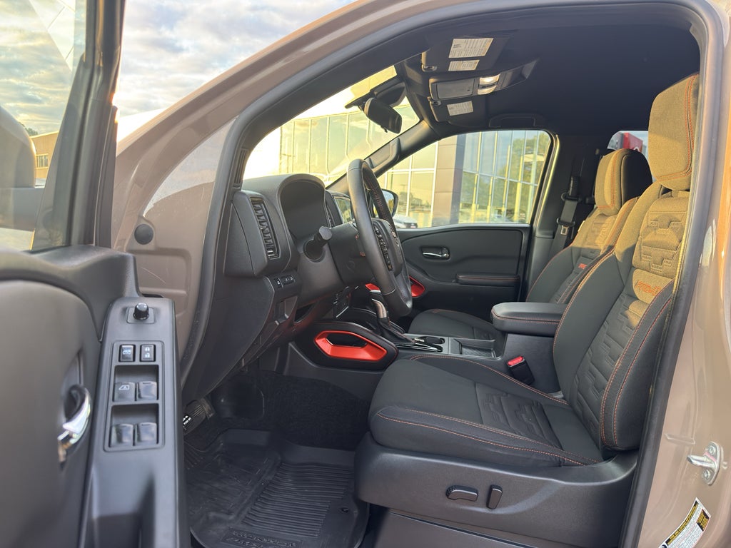 2024 Nissan Frontier Crew Cab PRO-4X 4x4