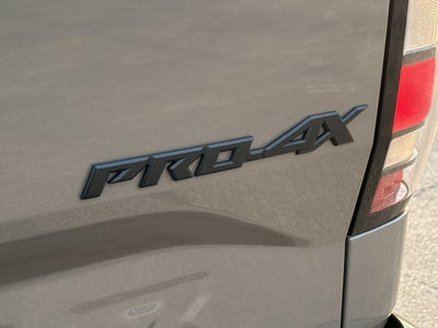 2024 Nissan Frontier Crew Cab PRO-4X 4x4
