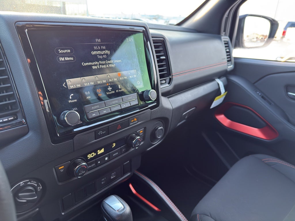 2024 Nissan Frontier PRO-4X