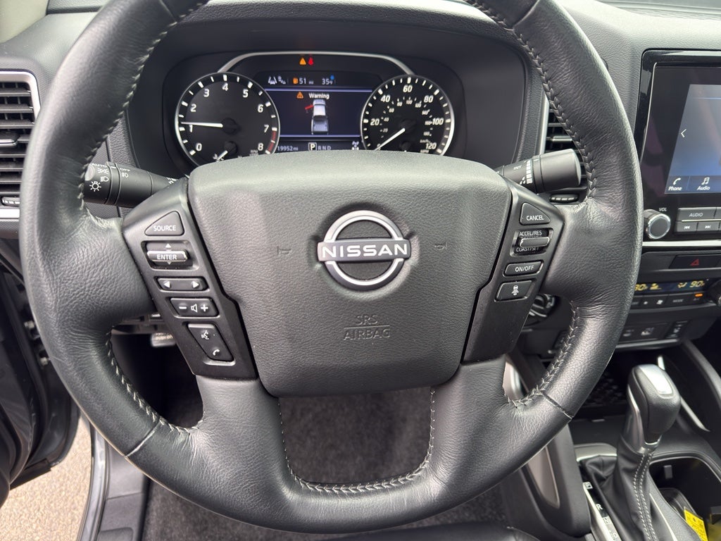 2023 Nissan Frontier SV