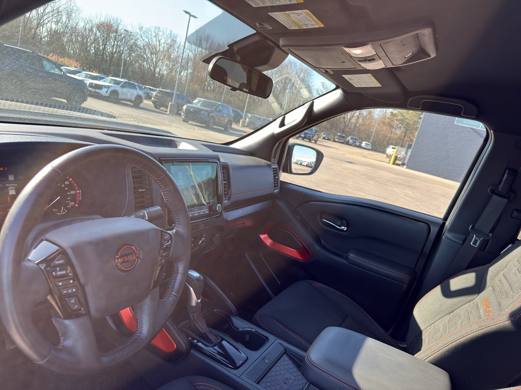 2023 Nissan Frontier Crew Cab PRO-4X 4x4