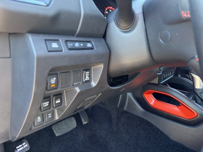 2023 Nissan Frontier Crew Cab PRO-4X 4x4