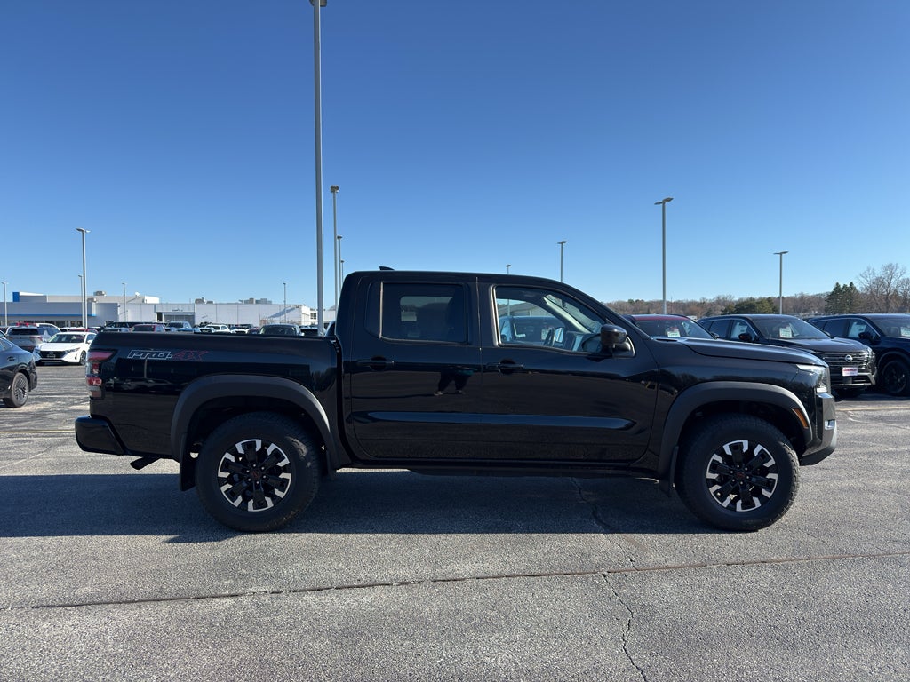2023 Nissan Frontier Crew Cab PRO-4X 4x4