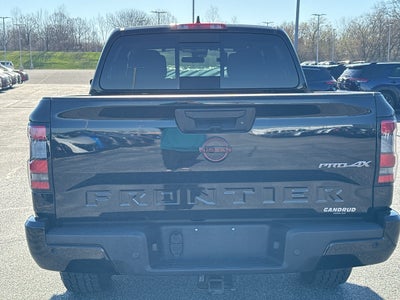 2023 Nissan Frontier Crew Cab PRO-4X 4x4