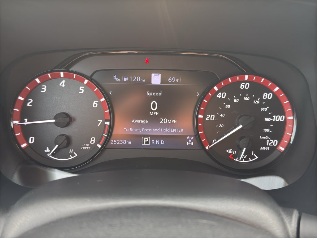 2023 Nissan Frontier Crew Cab PRO-4X 4x4