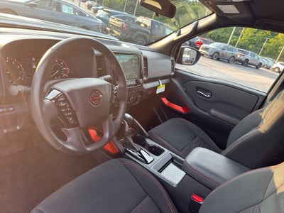 2023 Nissan Frontier Crew Cab PRO-4X 4x4