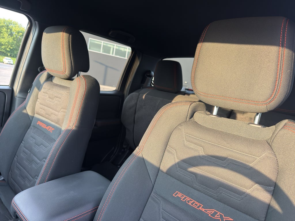 2023 Nissan Frontier Crew Cab PRO-4X 4x4