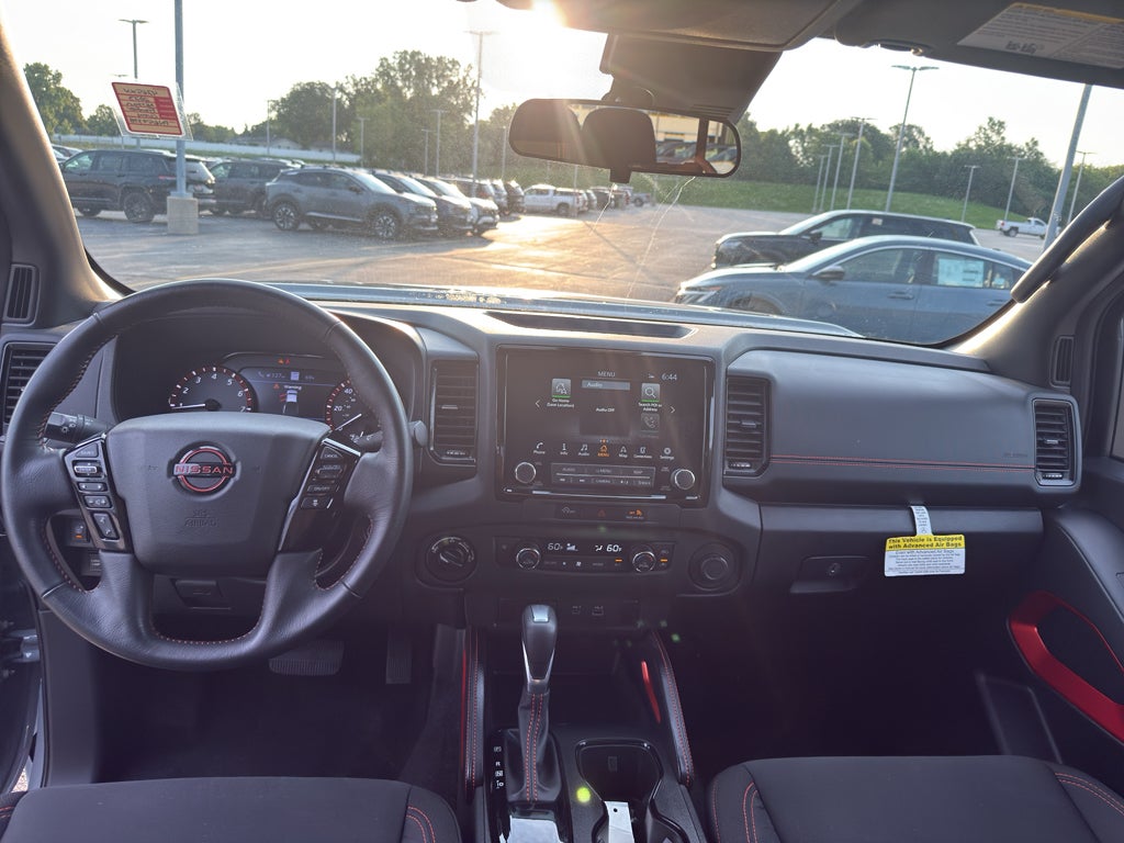 2023 Nissan Frontier Crew Cab PRO-4X 4x4