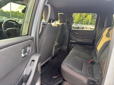 2023 Nissan Frontier Crew Cab PRO-4X 4x4