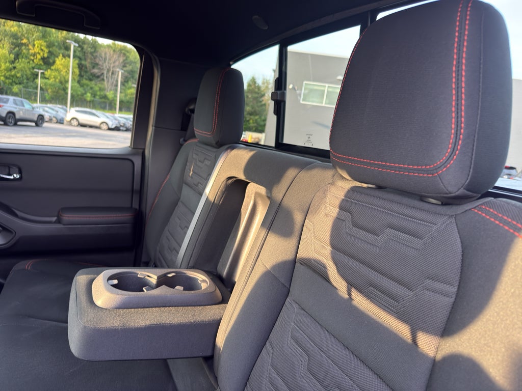 2023 Nissan Frontier Crew Cab PRO-4X 4x4