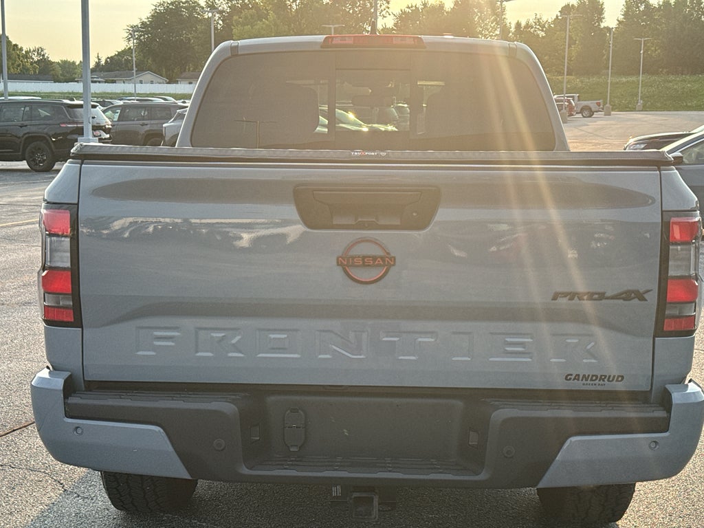 2023 Nissan Frontier Crew Cab PRO-4X 4x4