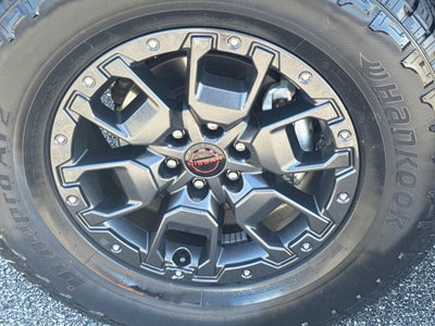 2023 Nissan Frontier Crew Cab PRO-4X 4x4