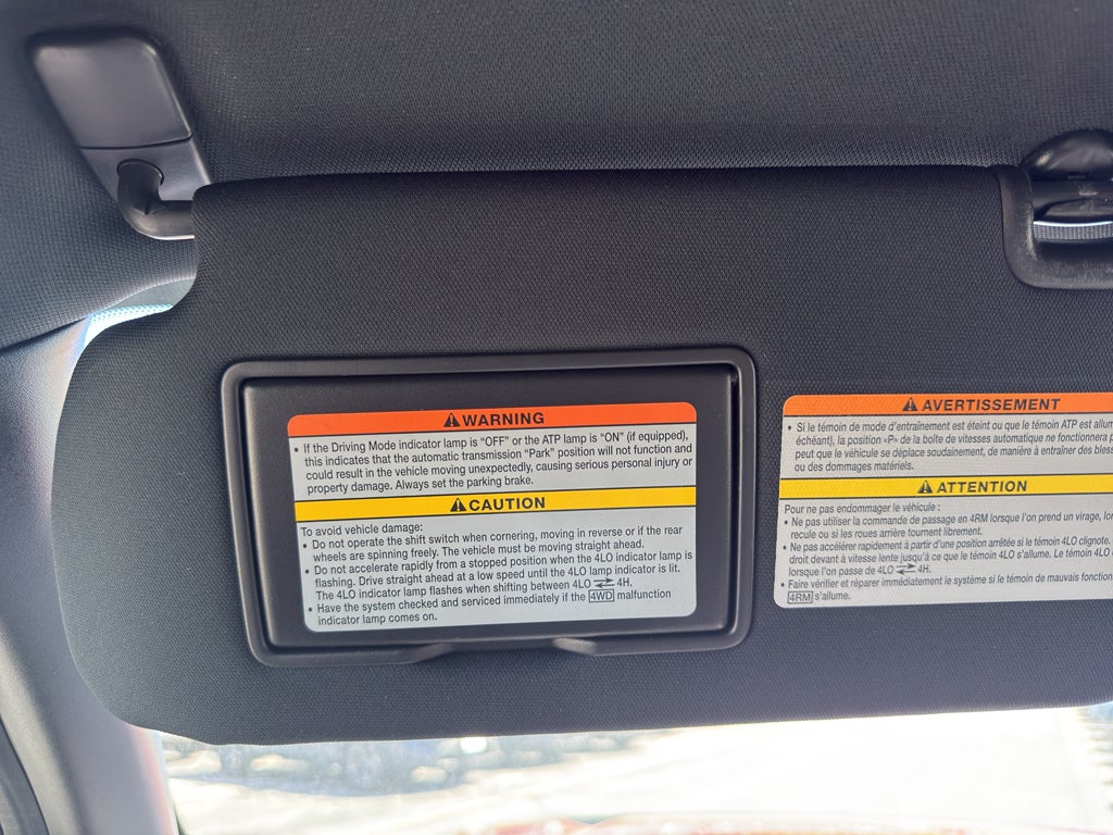 2023 Nissan Frontier Crew Cab PRO-4X 4x4