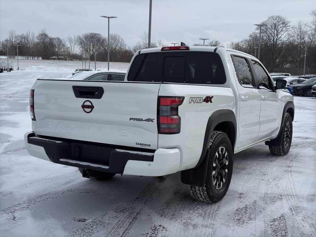 2022 Nissan Frontier S