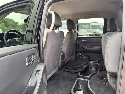 2023 Nissan Frontier Crew Cab Long Bed SV 4x4