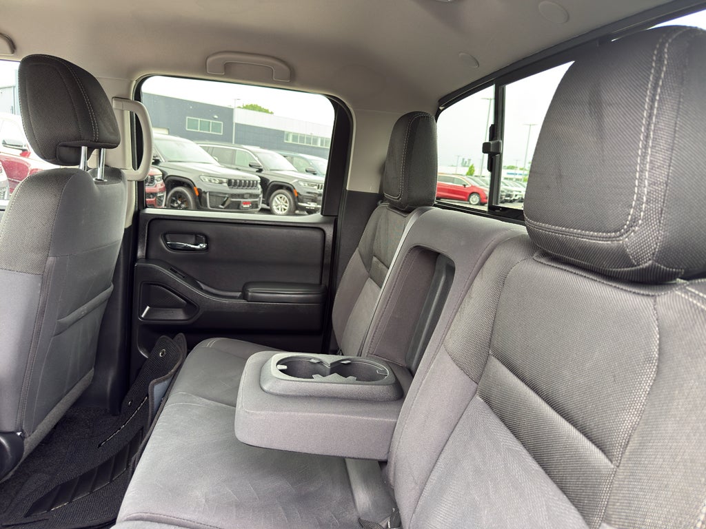 2023 Nissan Frontier Crew Cab Long Bed SV 4x4