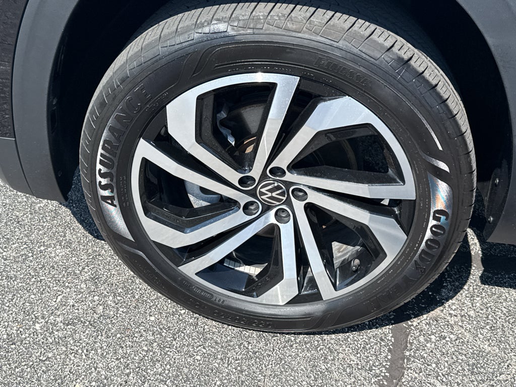 2023 Volkswagen Atlas Cross Sport 3.6L V6 SEL