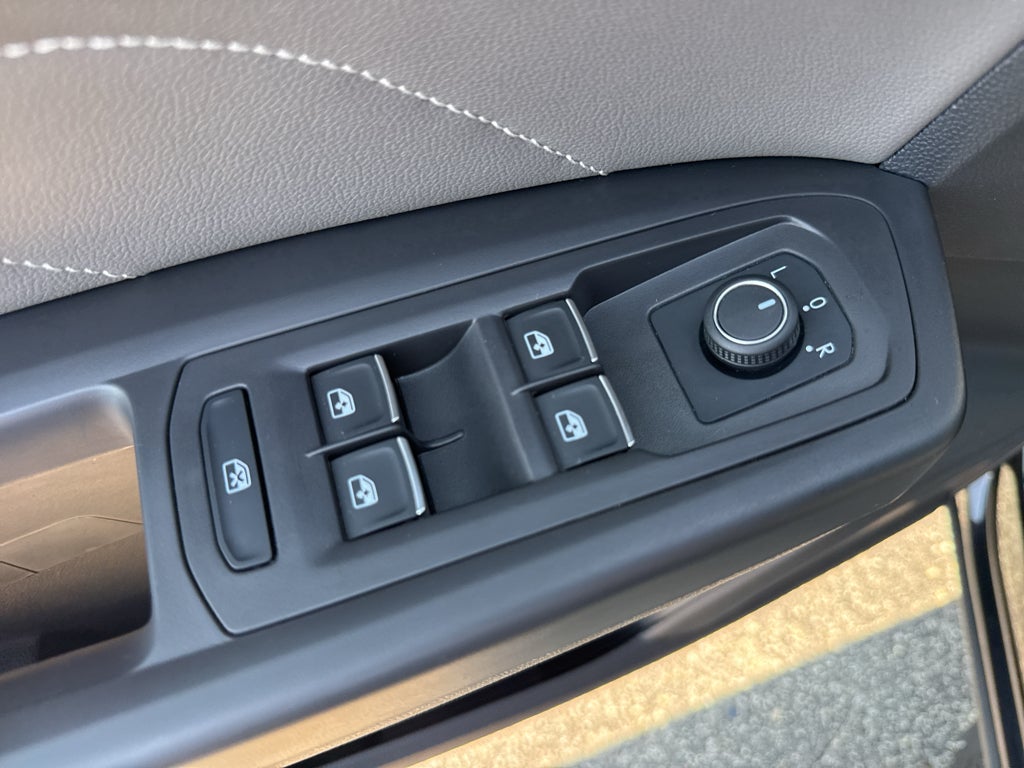 2023 Volkswagen Atlas Cross Sport 3.6L V6 SEL