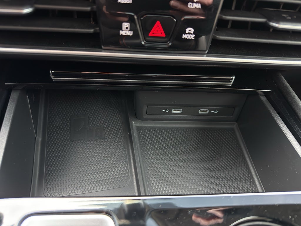 2024 Volkswagen Atlas 2.0T Peak Edition SE w/Technology