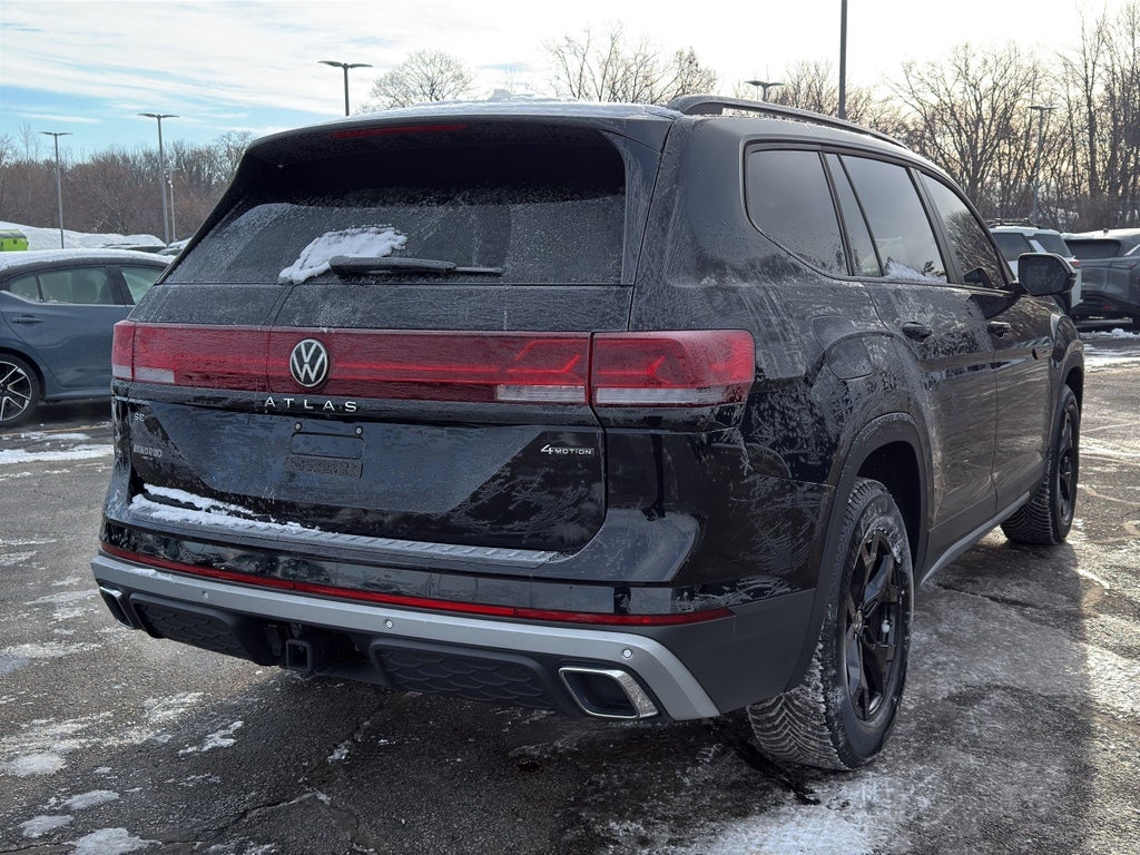 2024 Volkswagen Atlas 2.0T Peak Edition SE w/Technology