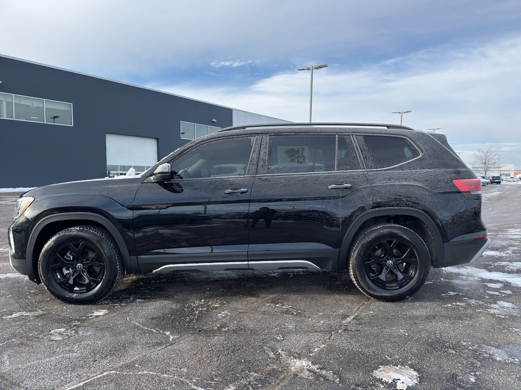 2024 Volkswagen Atlas 2.0T Peak Edition SE w/Technology