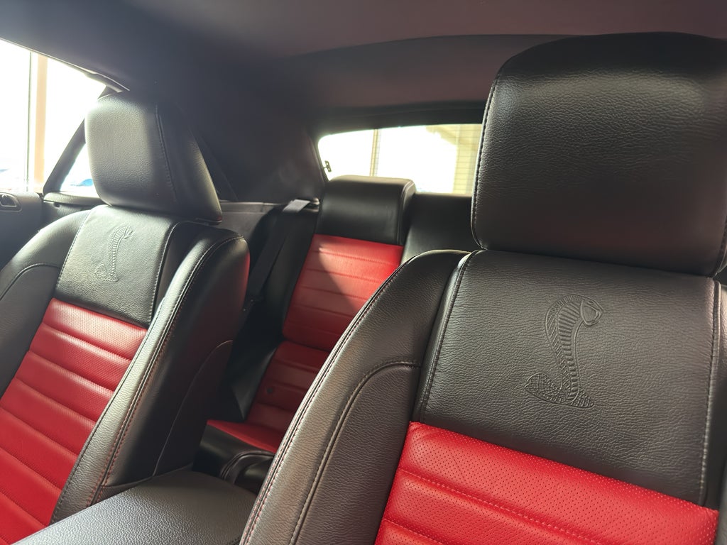 2007 Ford MUSTANG Base