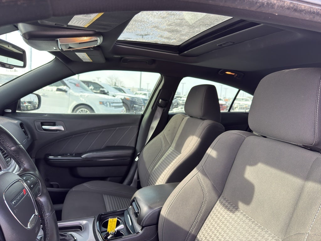 2019 Dodge Charger SXT