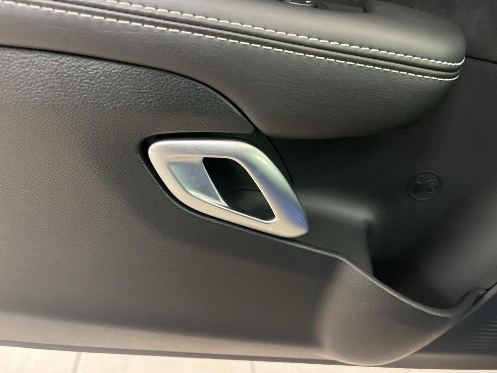 2018 Dodge CHALLENGER Base