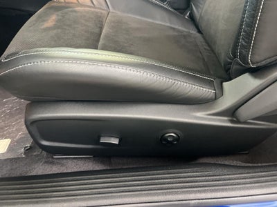 2018 Dodge CHALLENGER Base