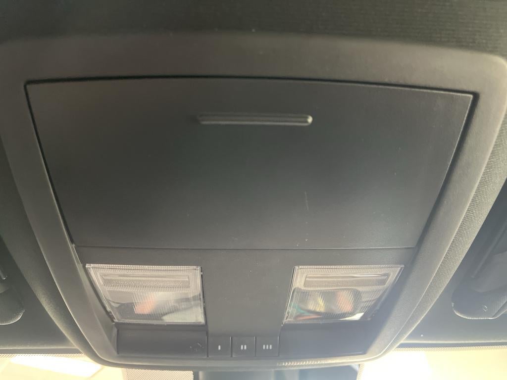 2018 Dodge CHALLENGER Base